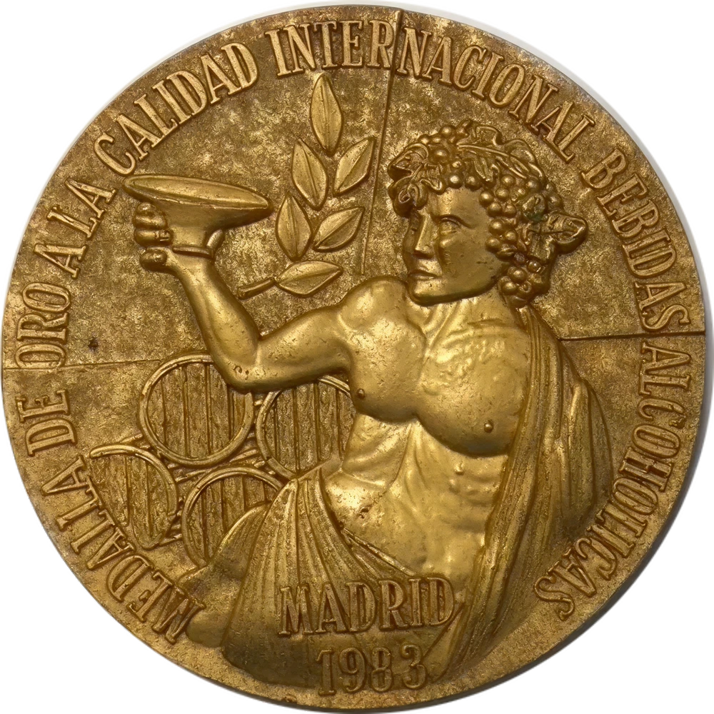 Medalla De Oro Calindad International Bebidas